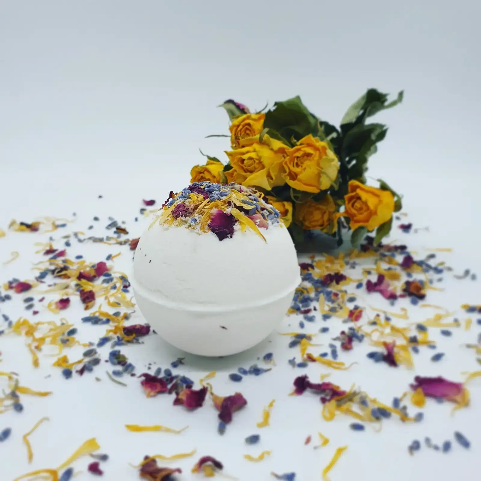 Vegan Organic Floral Secret Bath Bomb suitable for eczema, psoriasis - Image 3